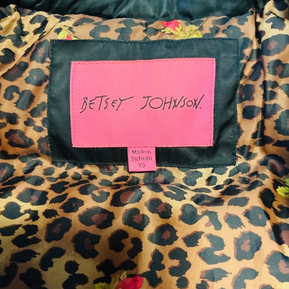 BETSY JOHNSON PARKA/WINTER COAT - Picture 7 of 9